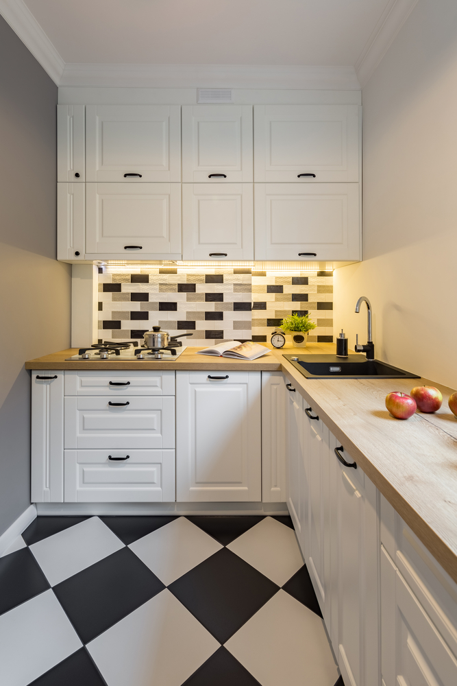 https://www.homelane.com/blog/wp-content/uploads/2020/12/modular-kitchen-design-ideas-for-small-kitchen.jpg