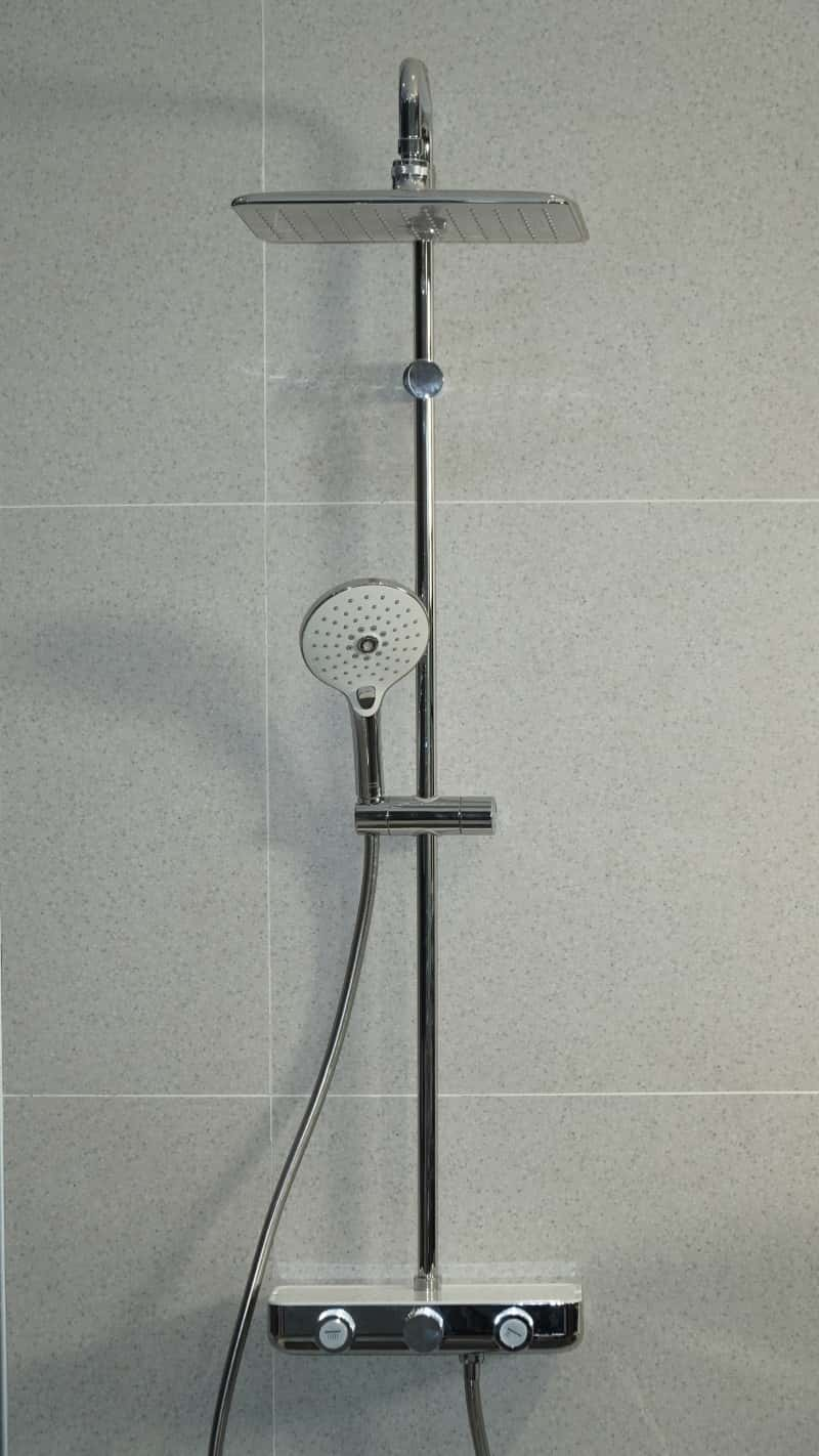 dual shower heads