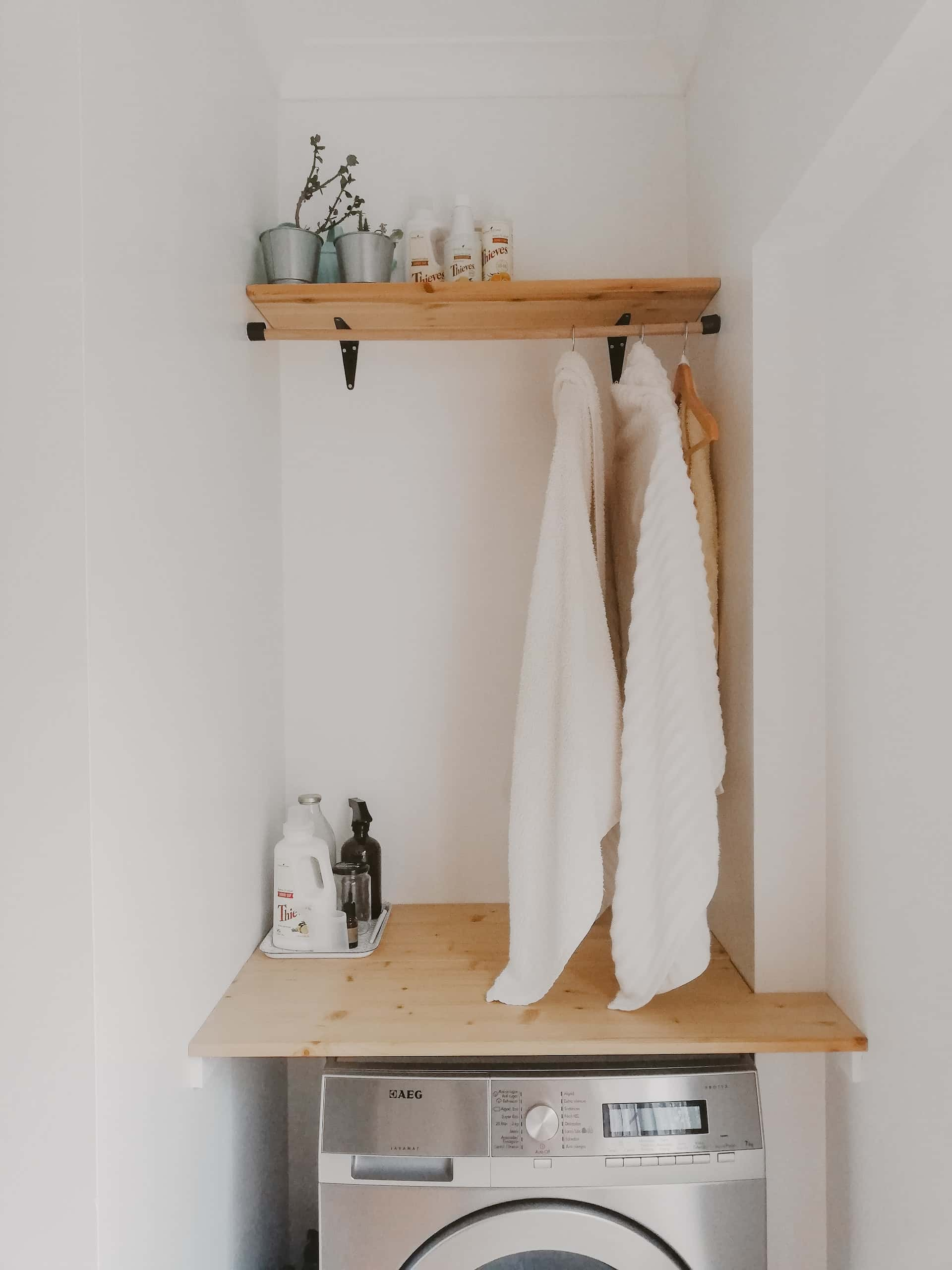 Washing room with extra storage